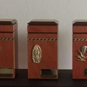 Cinerary box   1-3 usd